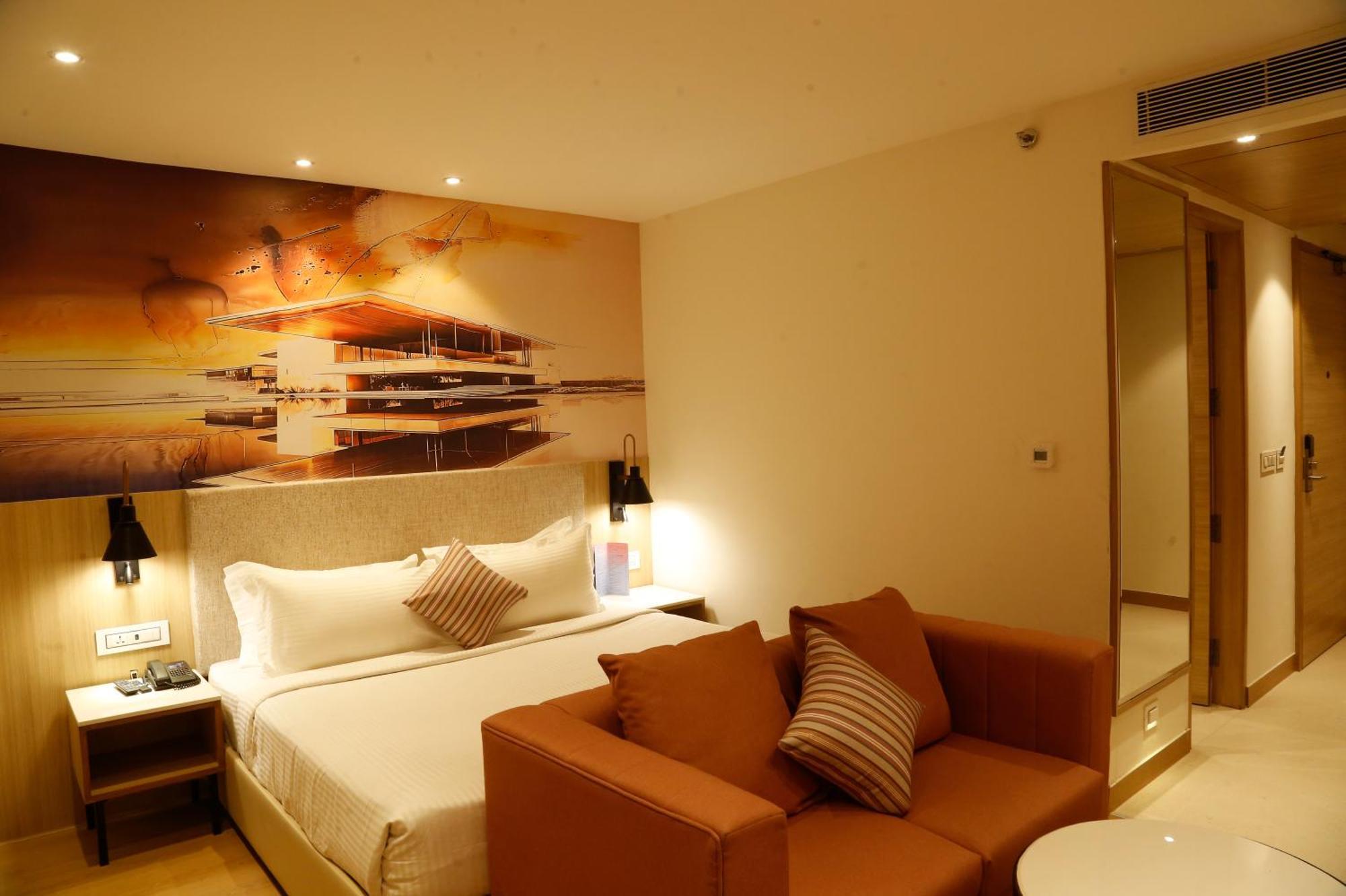 Tulip Inn Zirakpur Kültér fotó