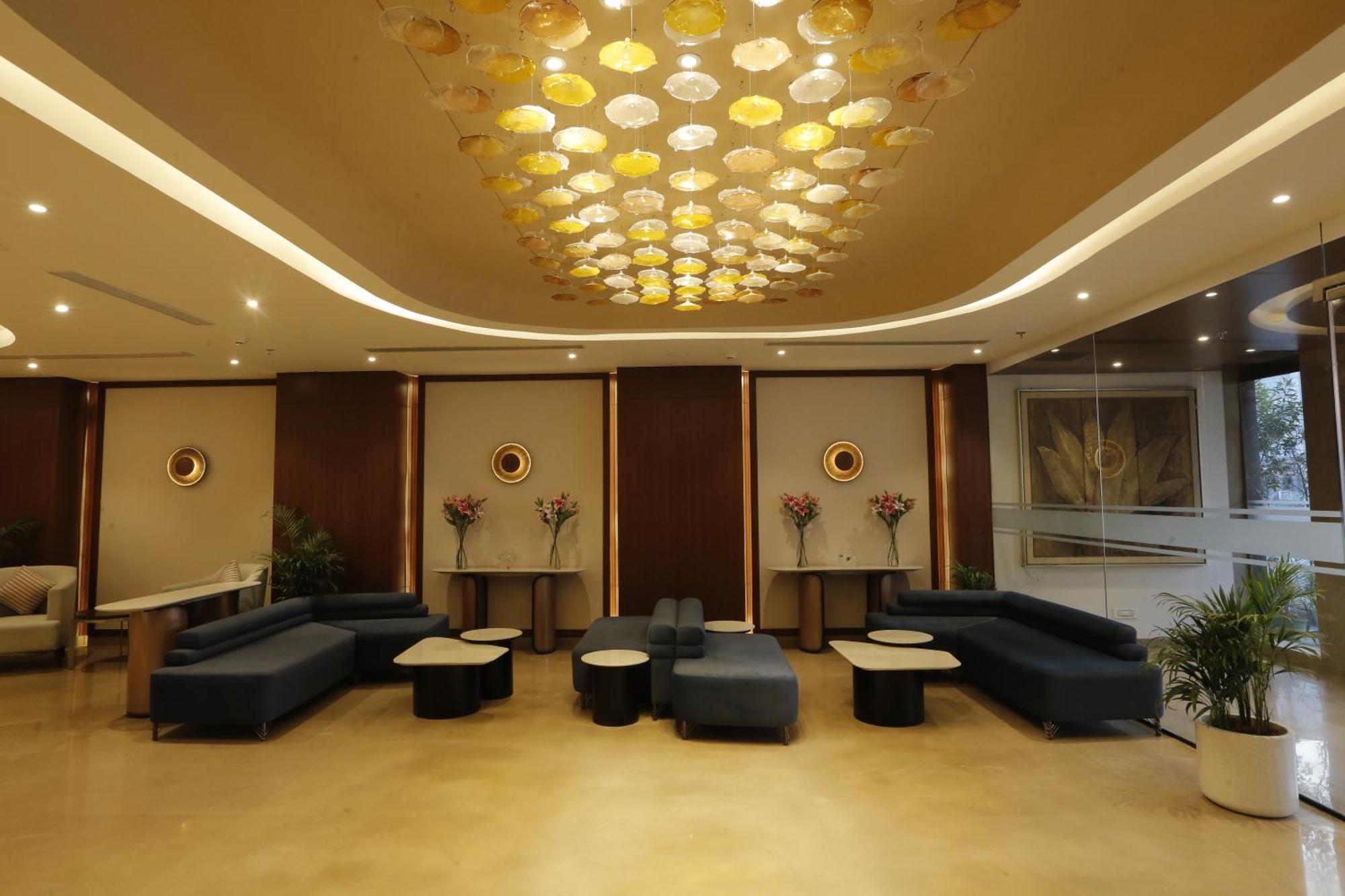Tulip Inn Zirakpur Kültér fotó