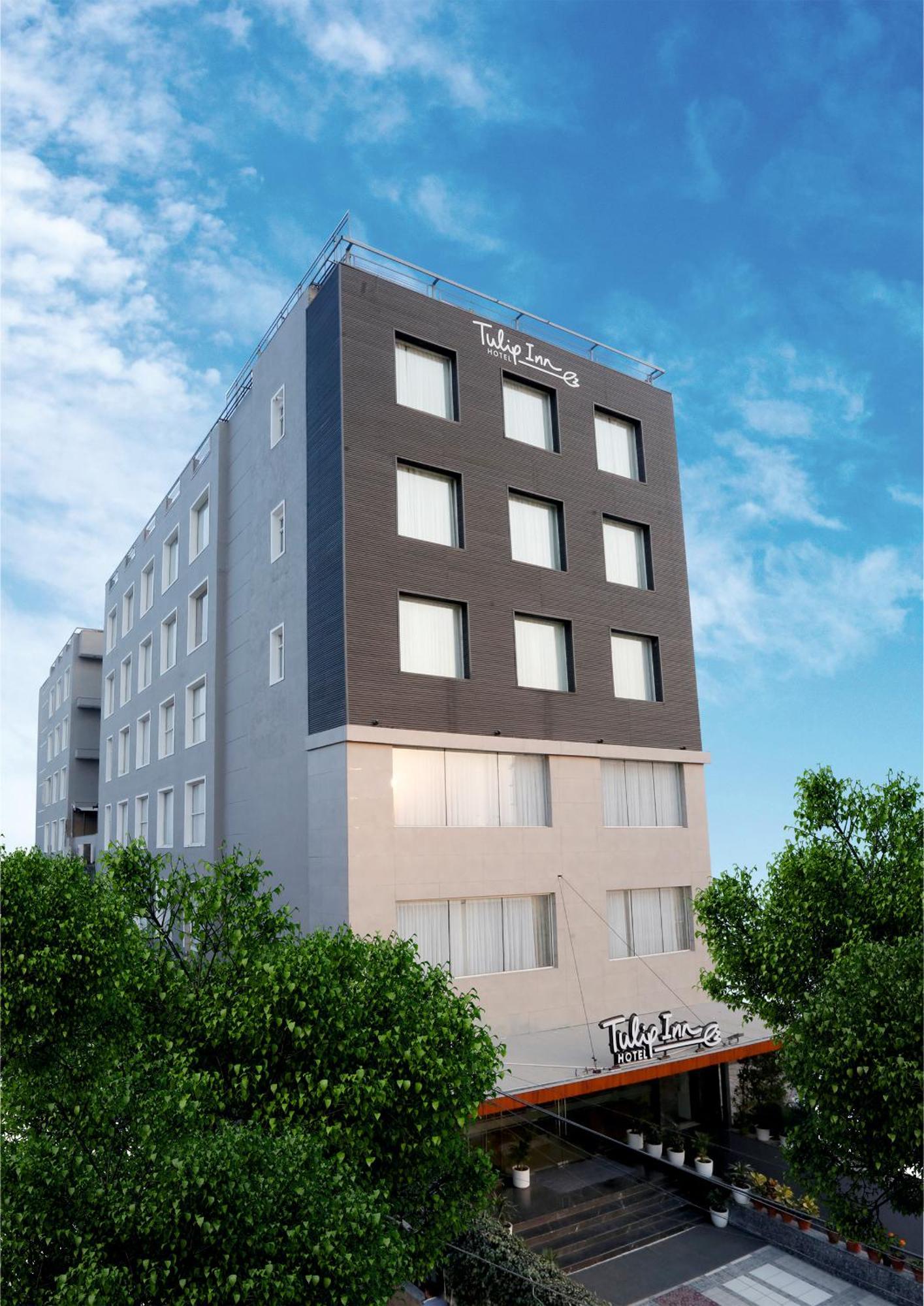 Tulip Inn Zirakpur Kültér fotó